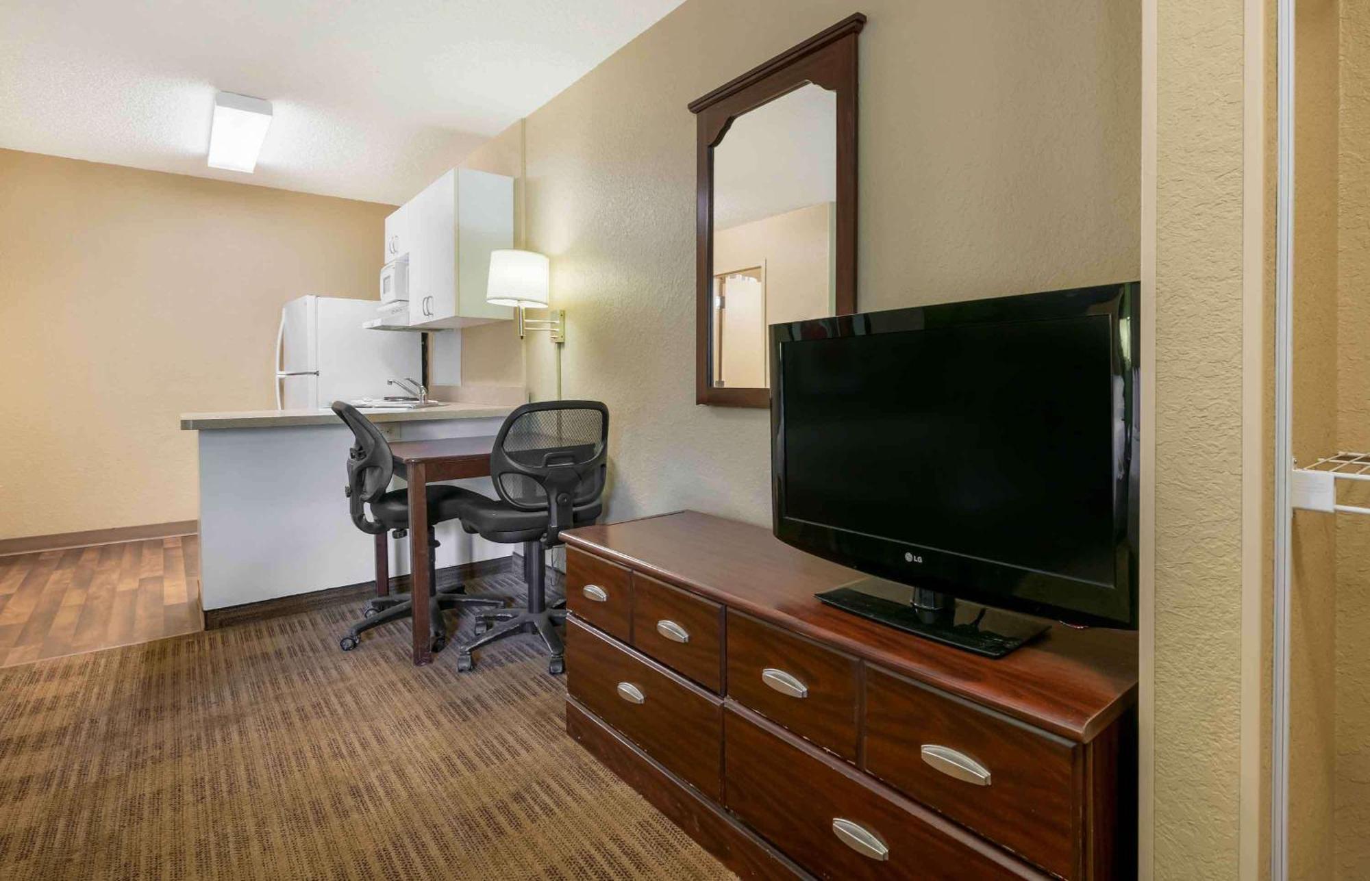 Extended Stay America Select Suites - Gainesville - I-75 Bagian luar foto
