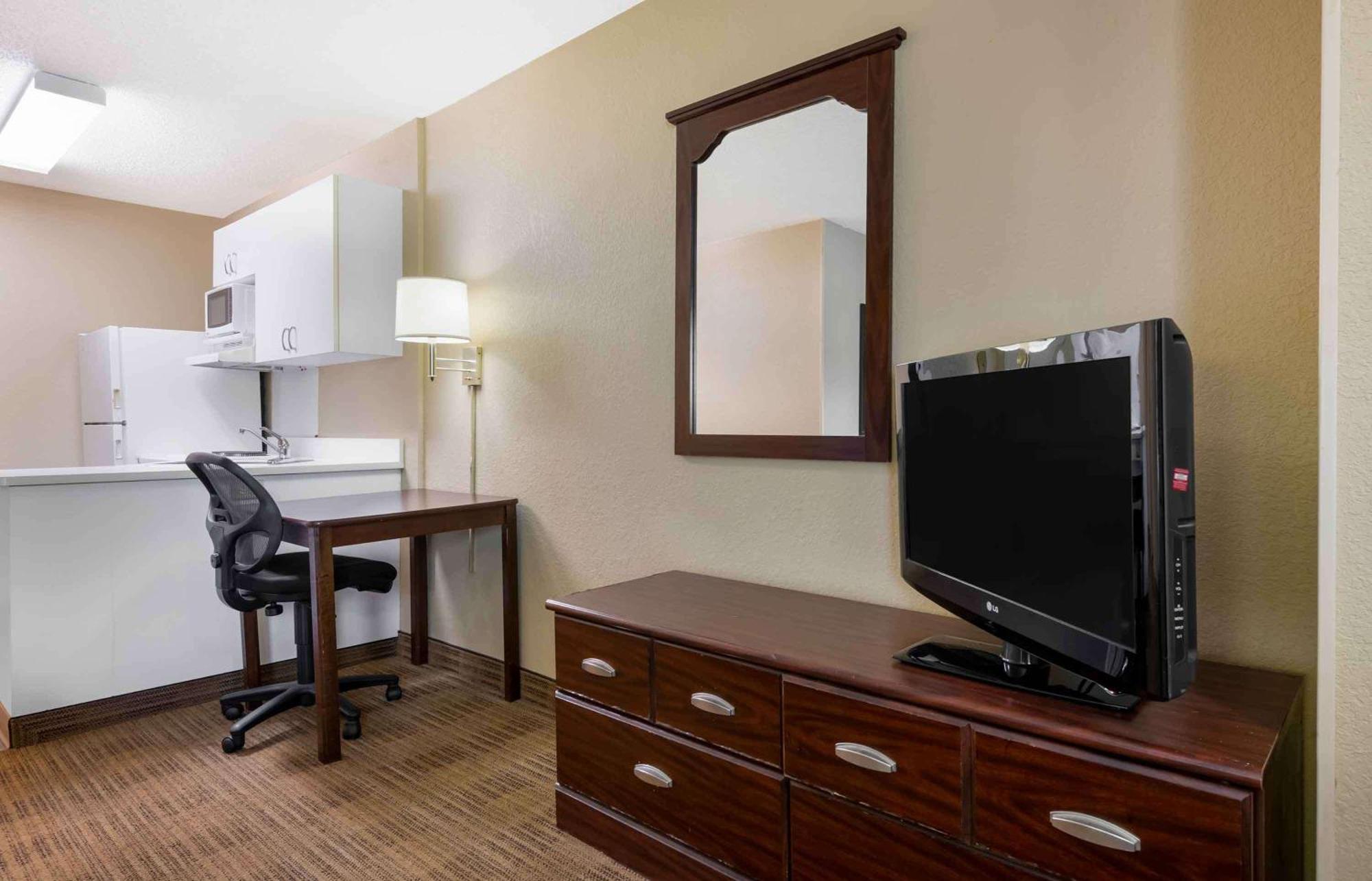 Extended Stay America Select Suites - Gainesville - I-75 Bagian luar foto